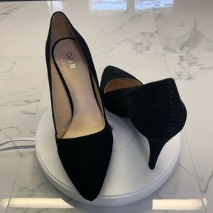 GIFTED-Size 9 Bar III Black Suede Heels